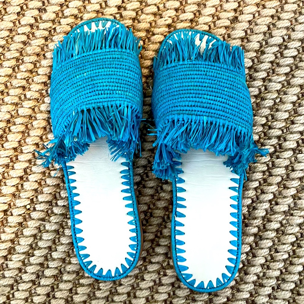 Handmade woven raffia slides in Teal